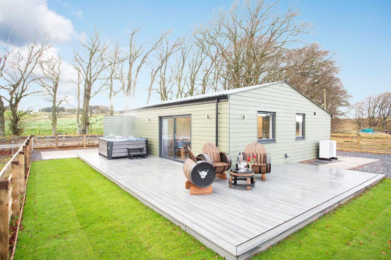Shiphorns Luxury Cabin With A Hot Tub Eddleston Eksteriør billede